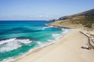 CALA-MESQUIDA-blog-gumara-camper-mallorca